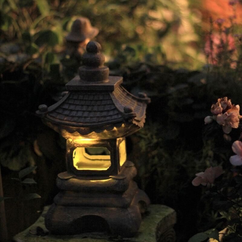 Tarex | Luce da Giardino a Pagoda Solare con Design Zen e LED Bianco Caldo per Giardino, Bordo e Patio