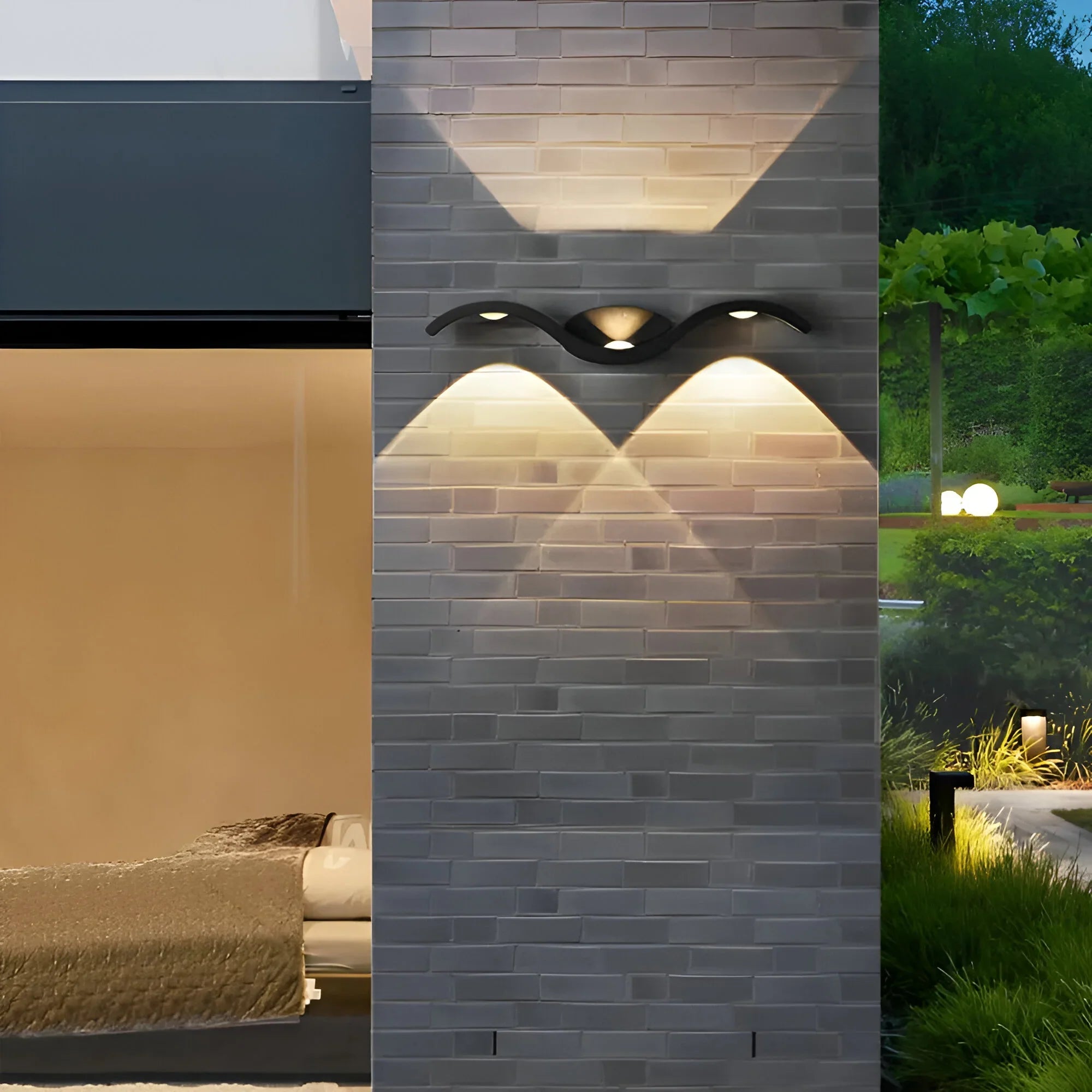 BrightGlow – Applique da Parete Nordica Impermeabile