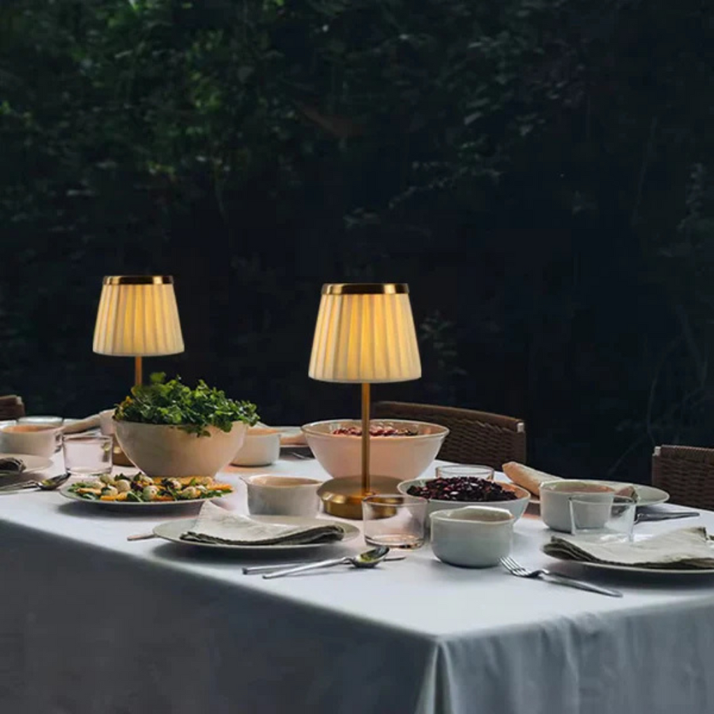 Pollux - Lampada da Tavolo LED Classica