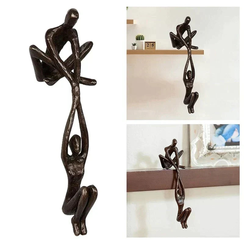 L'eleganza dell'amore e della forza in ogni statuetta!