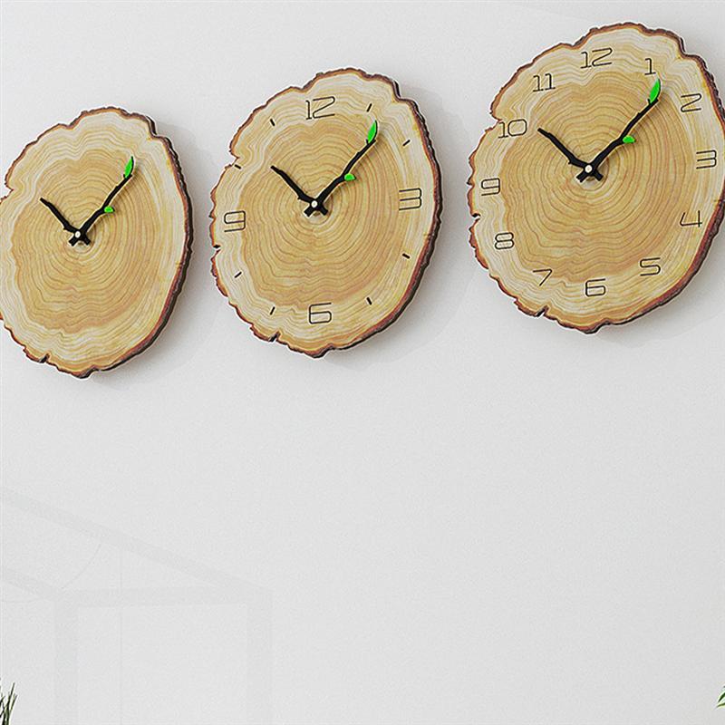 Orologio da parete con anelli annuali in legno
