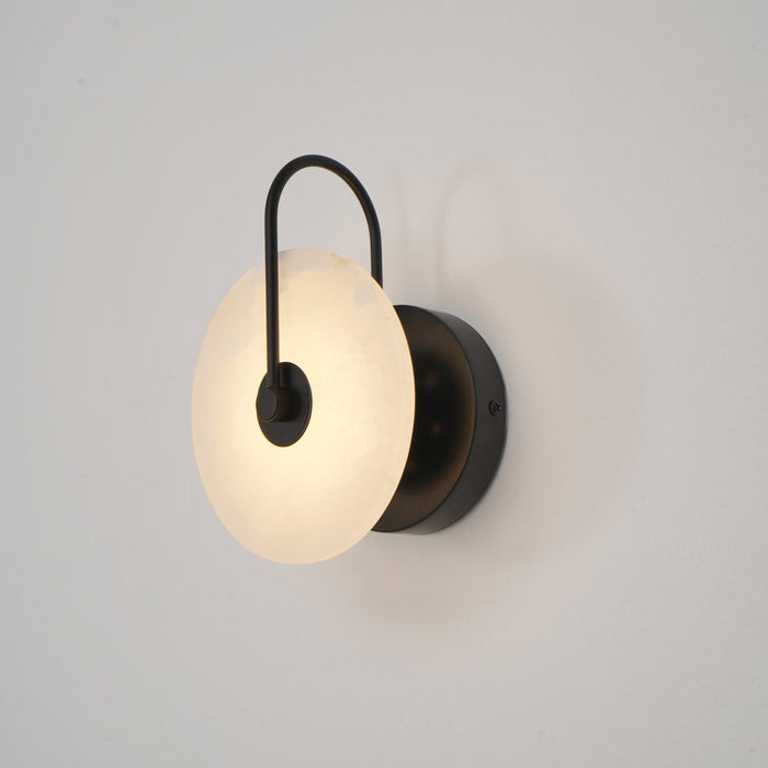Lampada LED in Alabastro da Parete – Eleganza e Serenità nella Luce