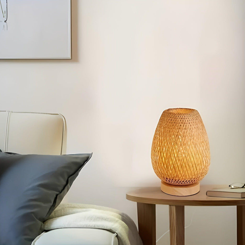 Skanto | Aura Lampada - Lampada da Tavolo USB Alimentata in Bambù per la Camera da Letto