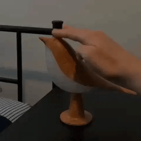Skanto | Lampada Regolabile a Forma di Uccello | Diffusore di Aroma Portatile con Illuminazione Personalizzabile per Relax e Lettura