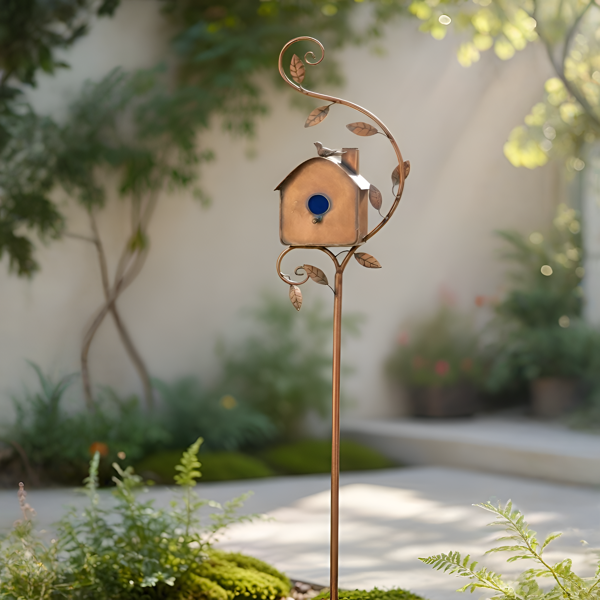 Clifford - Palo decorativo da giardino a forma di casetta per uccelli