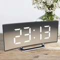 Orologio Digitale | Sveglia a LED con Specchio | Dimmable Automatico Senza Abbagliamento | CurveClock