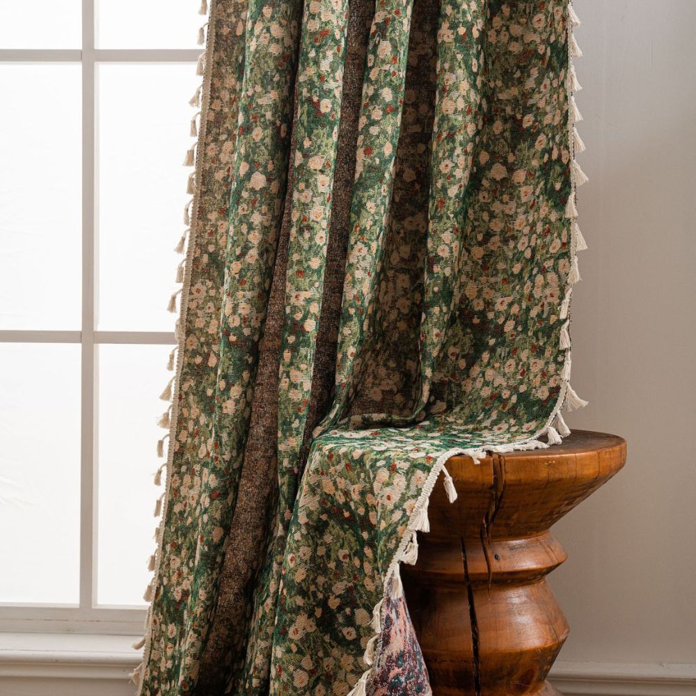 Skanto | Tenda in velluto vintage francese con motivo floreale