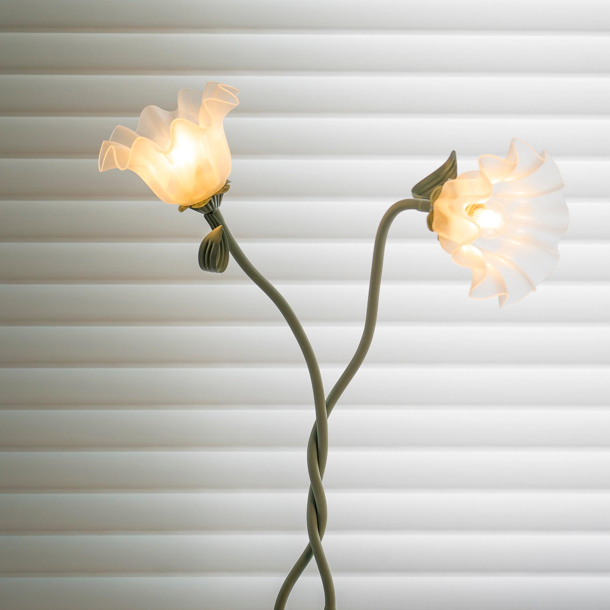 Arvella | Lampada da Terra Elegante con Illuminazione Ambientale Morbida