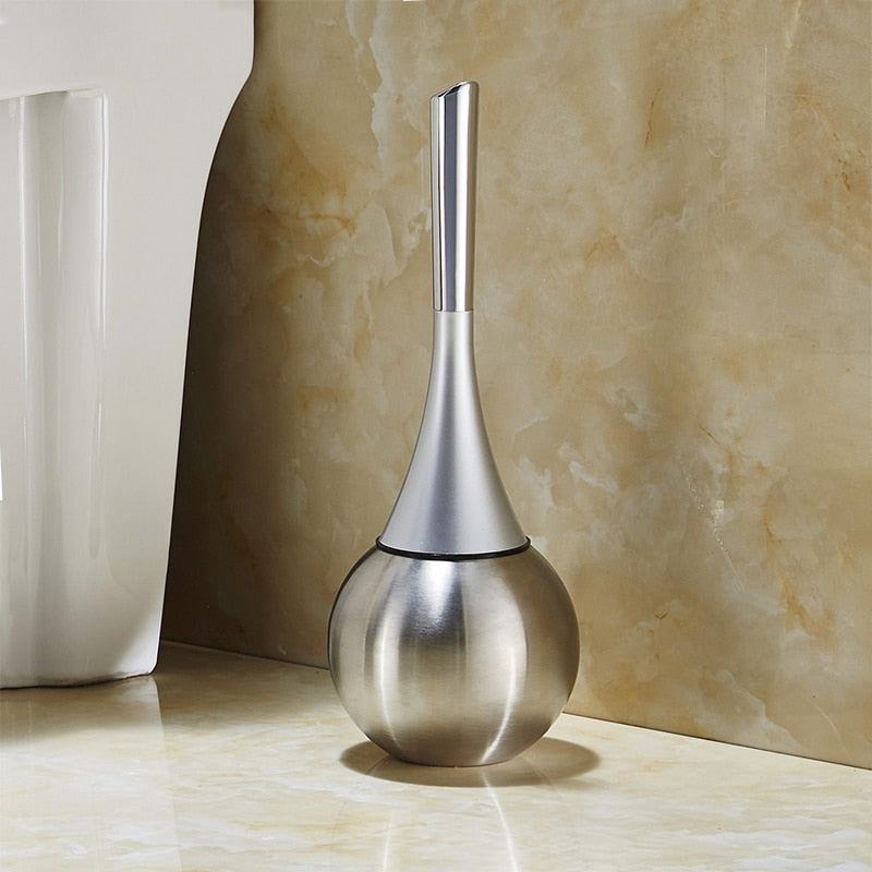 LuxeBrush – Elegante spazzola per WC con innovativa funzionalità igienica