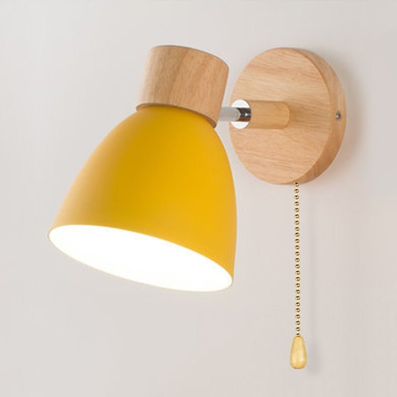Lampada da parete in legno elegante con controllo facile