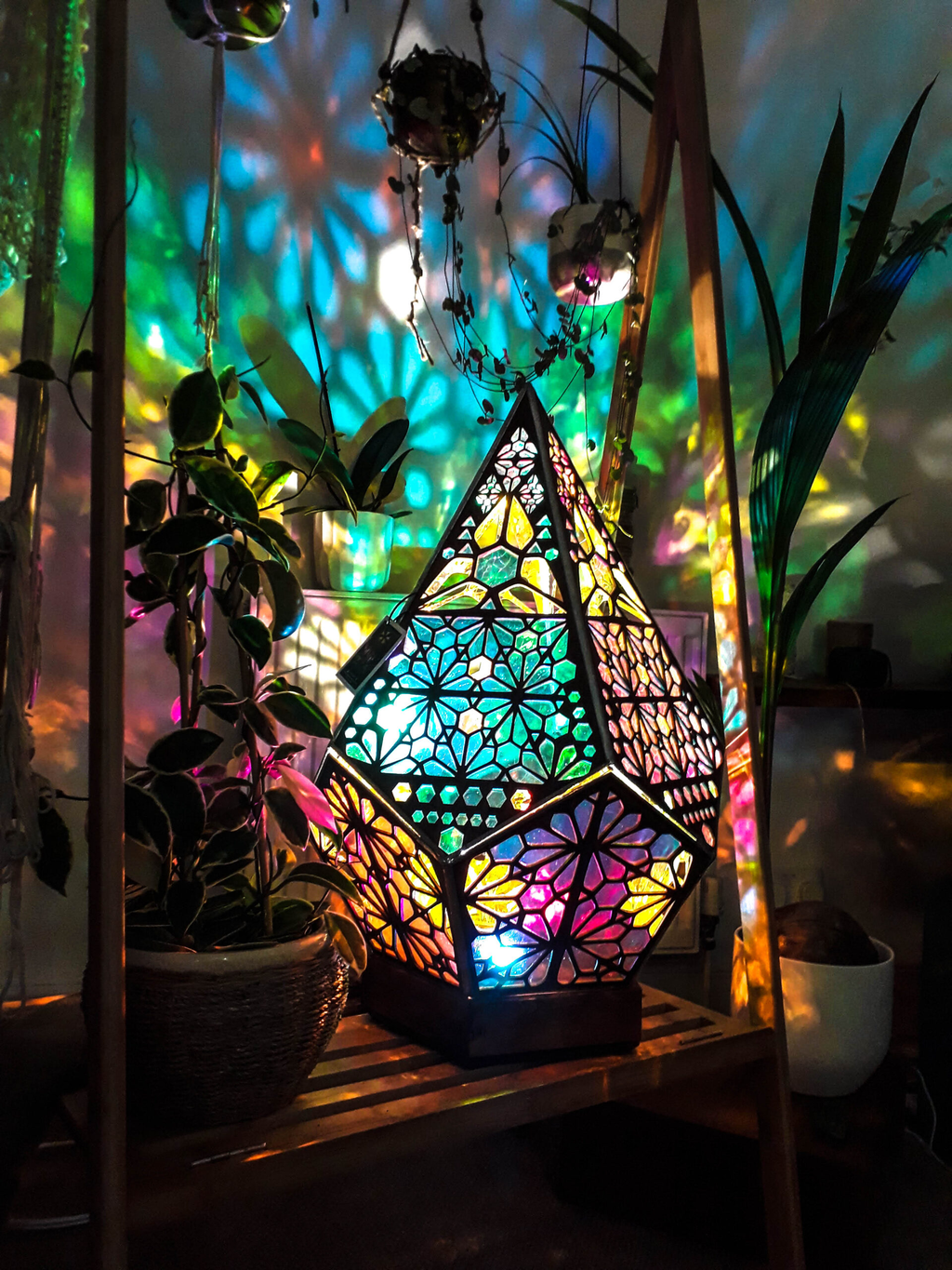 Lampada da tavolo LED in stile Buntglas - LumiAura