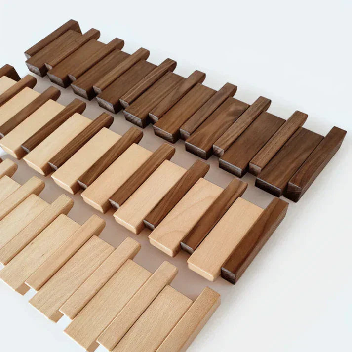 Appendiabiti in legno | Legno massello di noce e acero | 8 ganci da parete | Keystrak