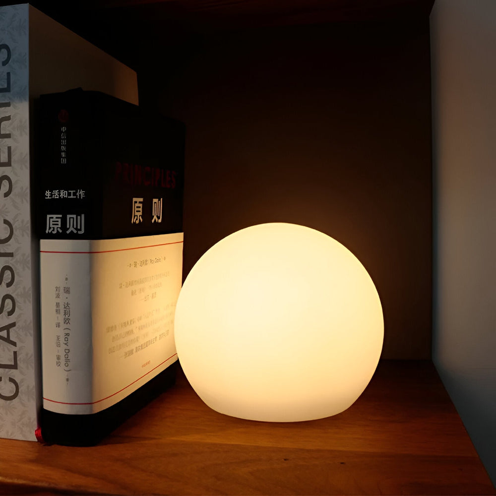 Thessara - Lampada da Tavolo LED con Cambio Colore Dinamico a Forma di Sfera