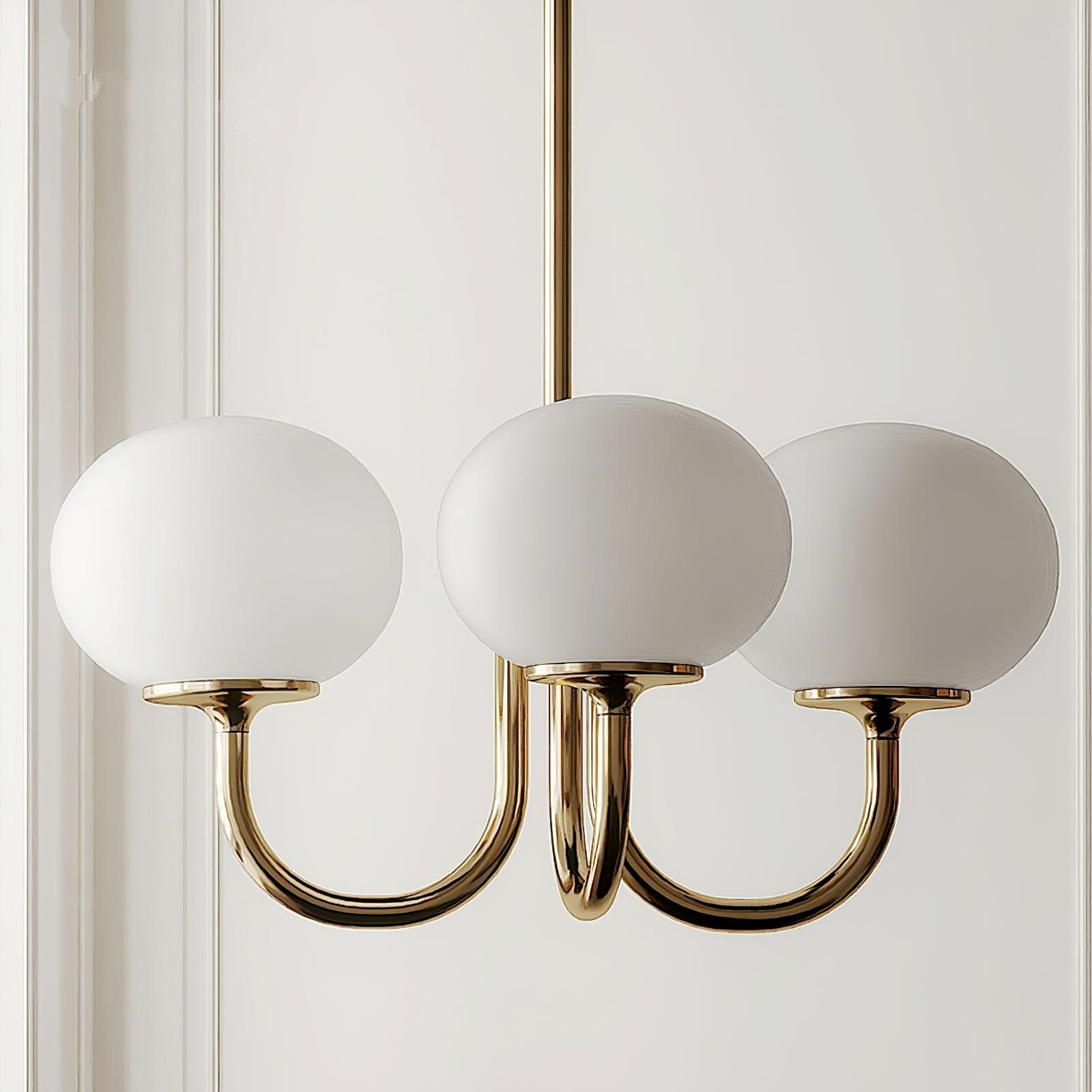 Aurevella | Lampadario Moderno Glam con Paralumi in Vetro Rosa per Spazi di Ristorazione e Camera da Letto