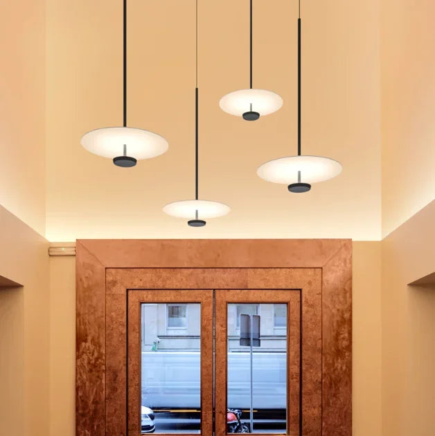 ArcLumi - Lampada a sospensione di lusso a forma di anello per interni moderni