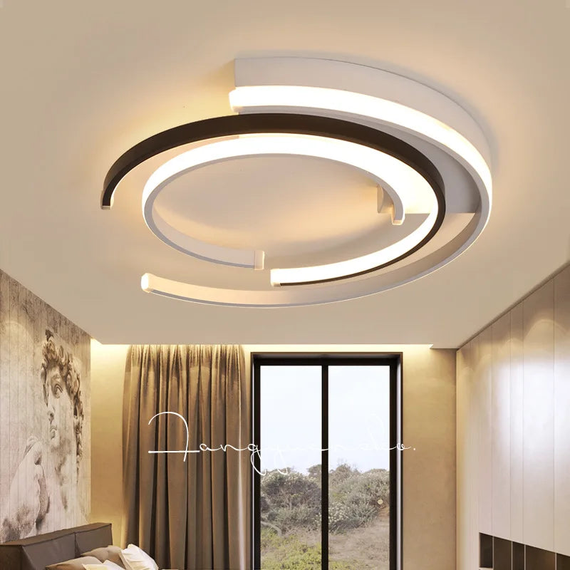 Lampada a soffitto LED a risparmio energetico dal design elegante