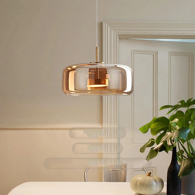 Lampada a sospensione di design in vetro