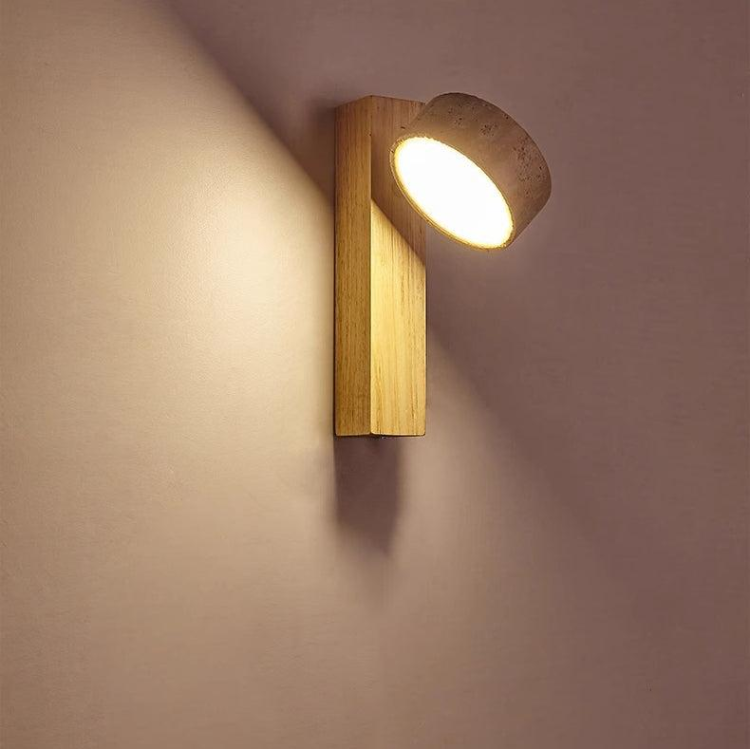 Lampada da Parete in Travertino nella Tonalità Avorio