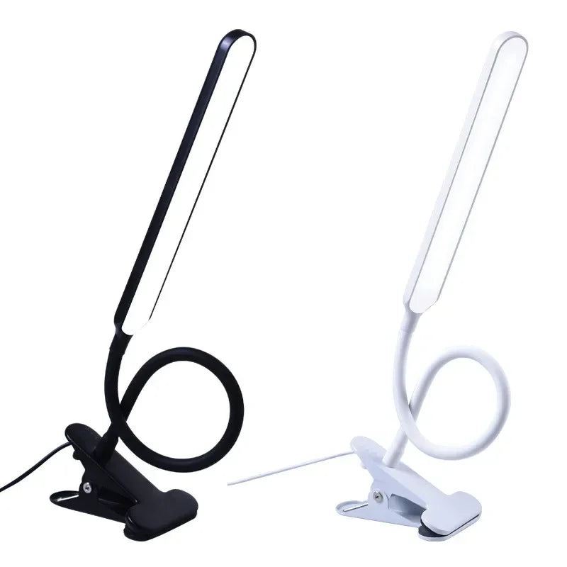 Lampada LED a morsetto LumaFlex | 3 colori di luce e 10 livelli di luminosità | Alimentazione USB | Braccio flessibile | Amico degli occhi e dimmerabile