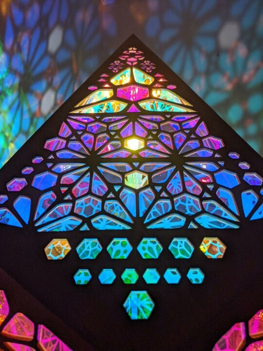 Lampada da tavolo LED in stile Buntglas - LumiAura