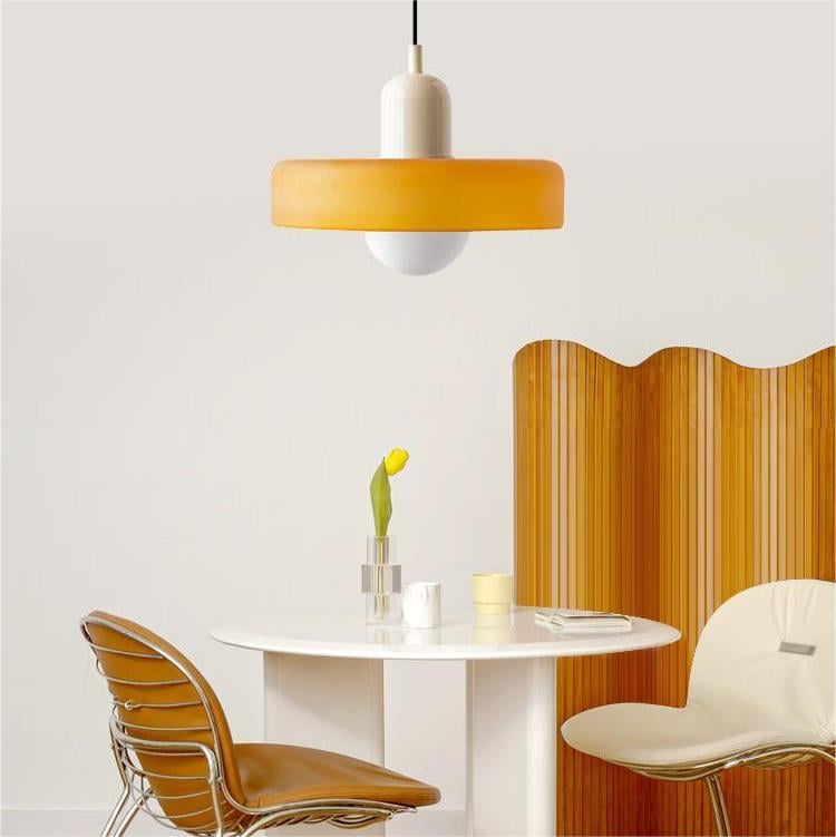 Skanto | Lampada a sospensione colorata in stile Bauhaus - StiloGlas