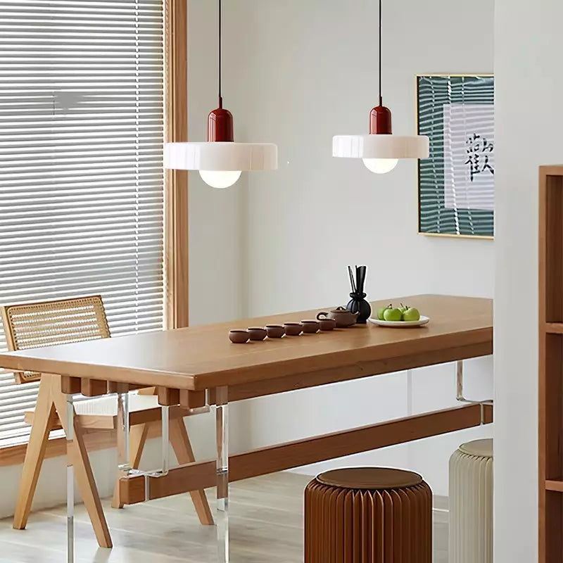 Skanto | Lampada a sospensione colorata in stile Bauhaus - StiloGlas