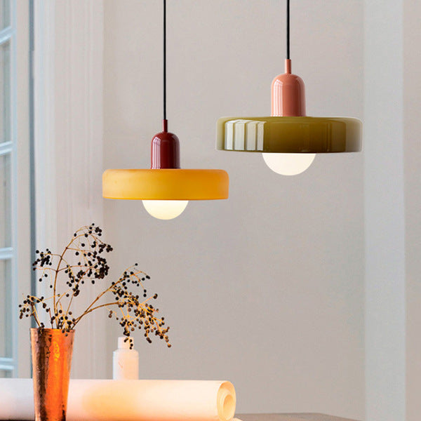 Skanto | Lampada a sospensione colorata in stile Bauhaus - StiloGlas
