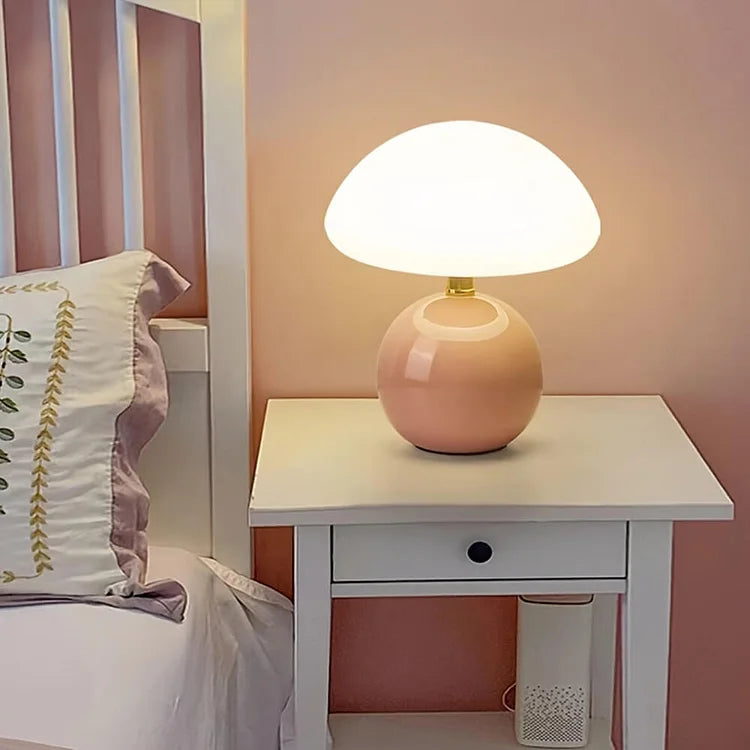 Stile francese e bellezza naturale del fungo nella lampada