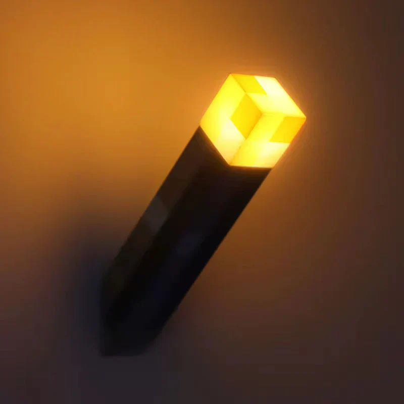 GlowTorch | Illuminazione suggestiva con lampada LED Minecraft