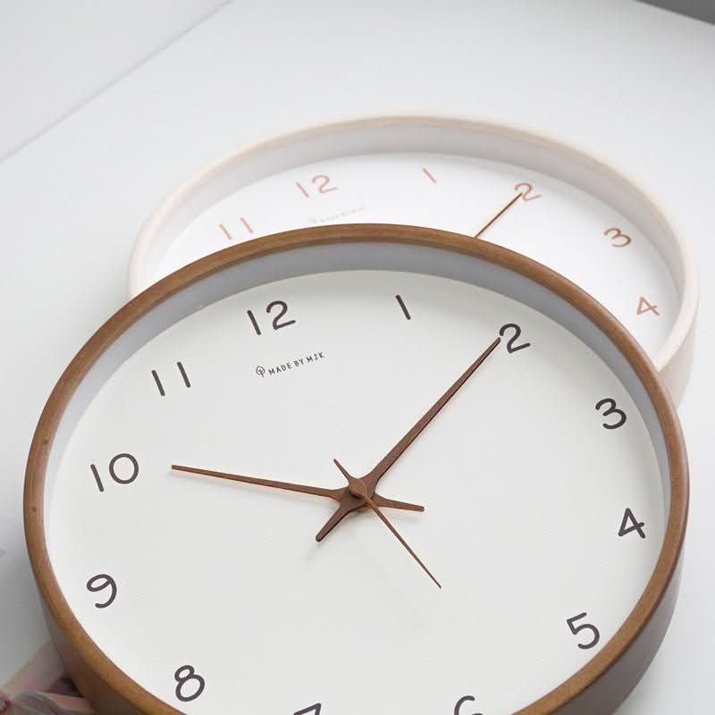 Orologio da parete in legno massello Stille Solid Tre
