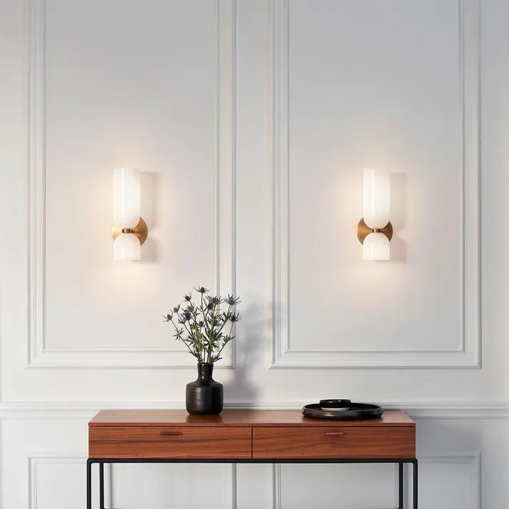 Lampada da Parete a Doppio Strato per un'Illuminazione Impeccabile